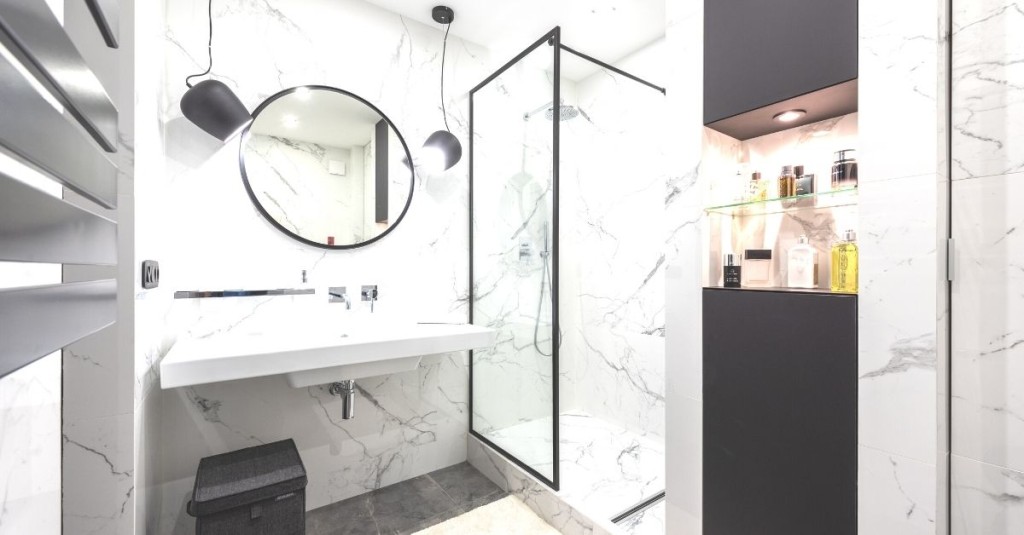 cabina-de-dus-sau-cada-ce-recomanda-specialistii-in-design-interior.jpg