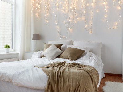 10 sfaturi pentru a-ti decora dormitorul cu lumini