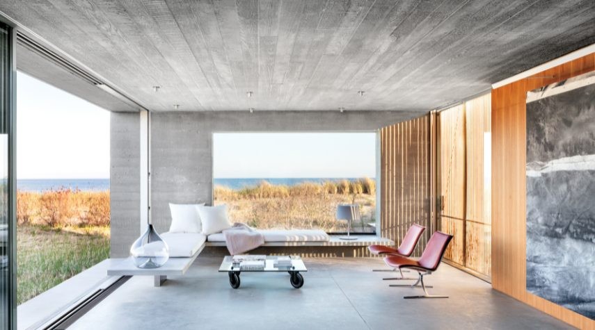 Interior simplu modern al casei