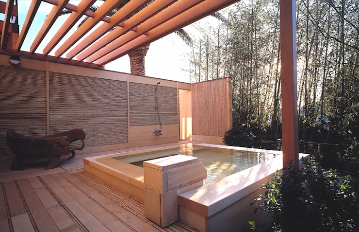 Hiyama no Guest House, KOBAYASHIFUKUMURA ​​​​ARCHITECTS KOBAYASHIFUKUMURA ​​​​ARCHITECTS Piscina de stil modern