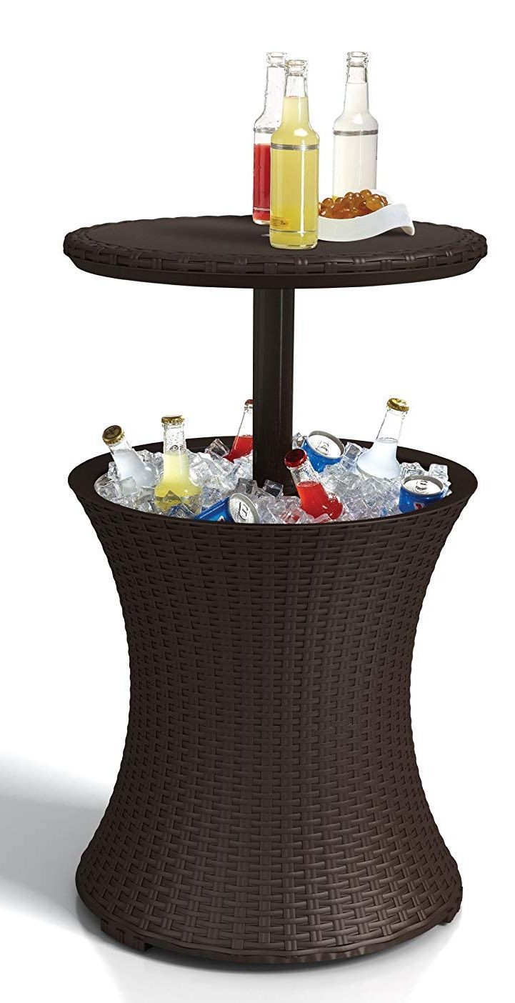 Masa de exterior si frigider