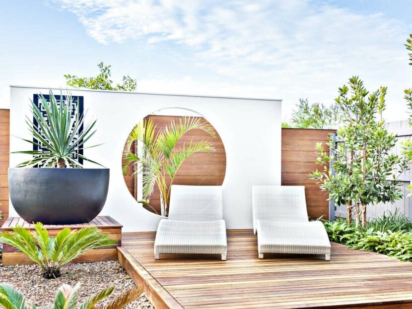 Scaune confortabile in gradina