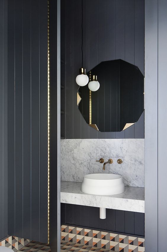 tendinte originale in imbracamintea pentru baie